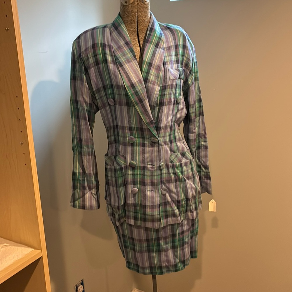 Vintage skirt suit